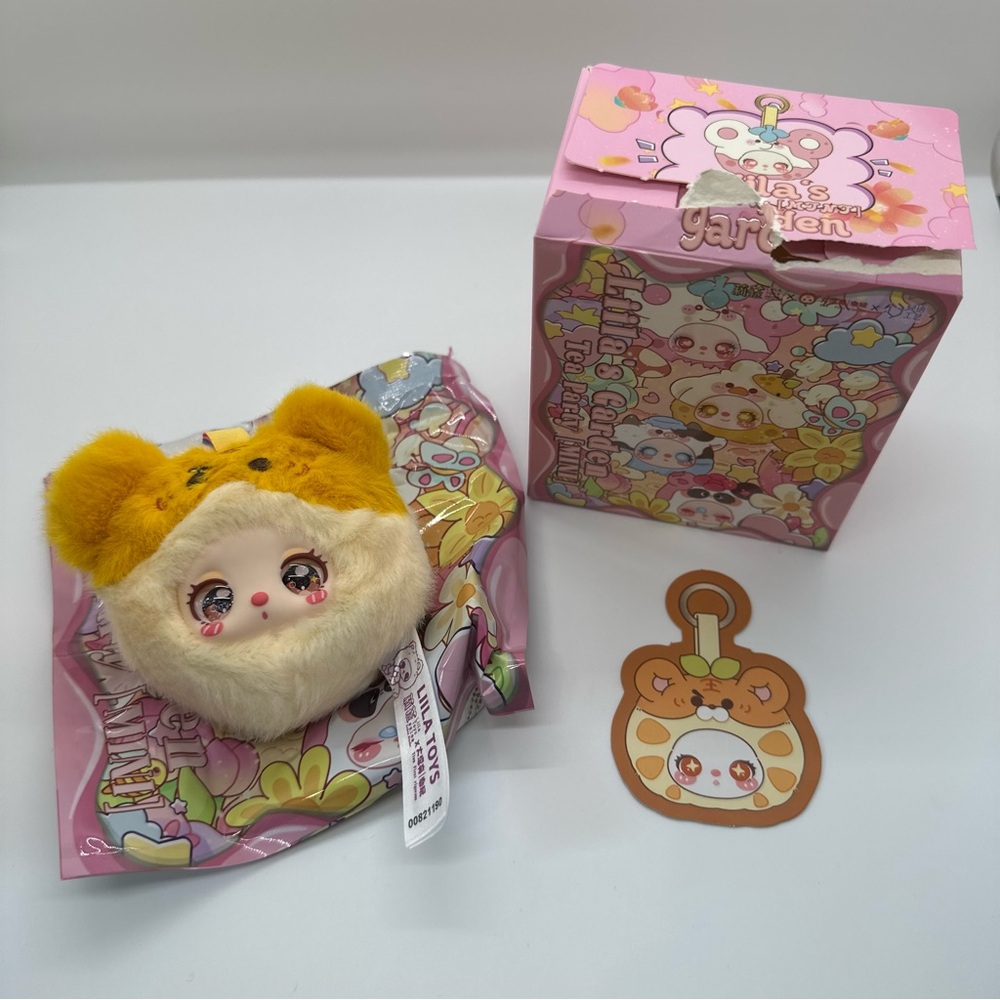 New Liila’s Garden Tea Party Mini Confirmed Orange Tiger Plush Keychain - Picture 2 of 6